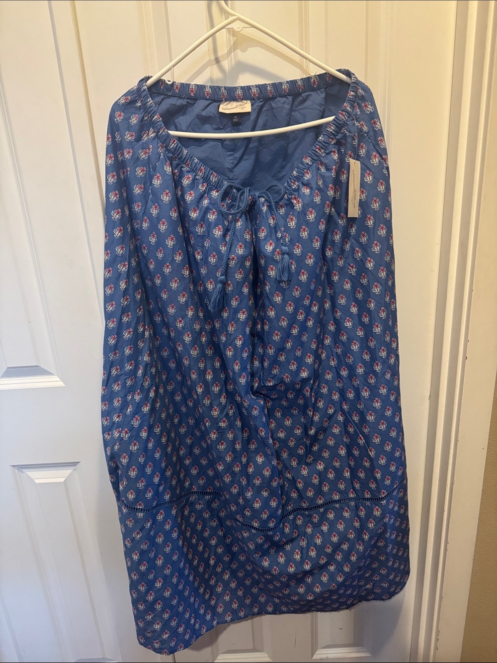 Universal Thread Blue Floral Maxi Skirt
